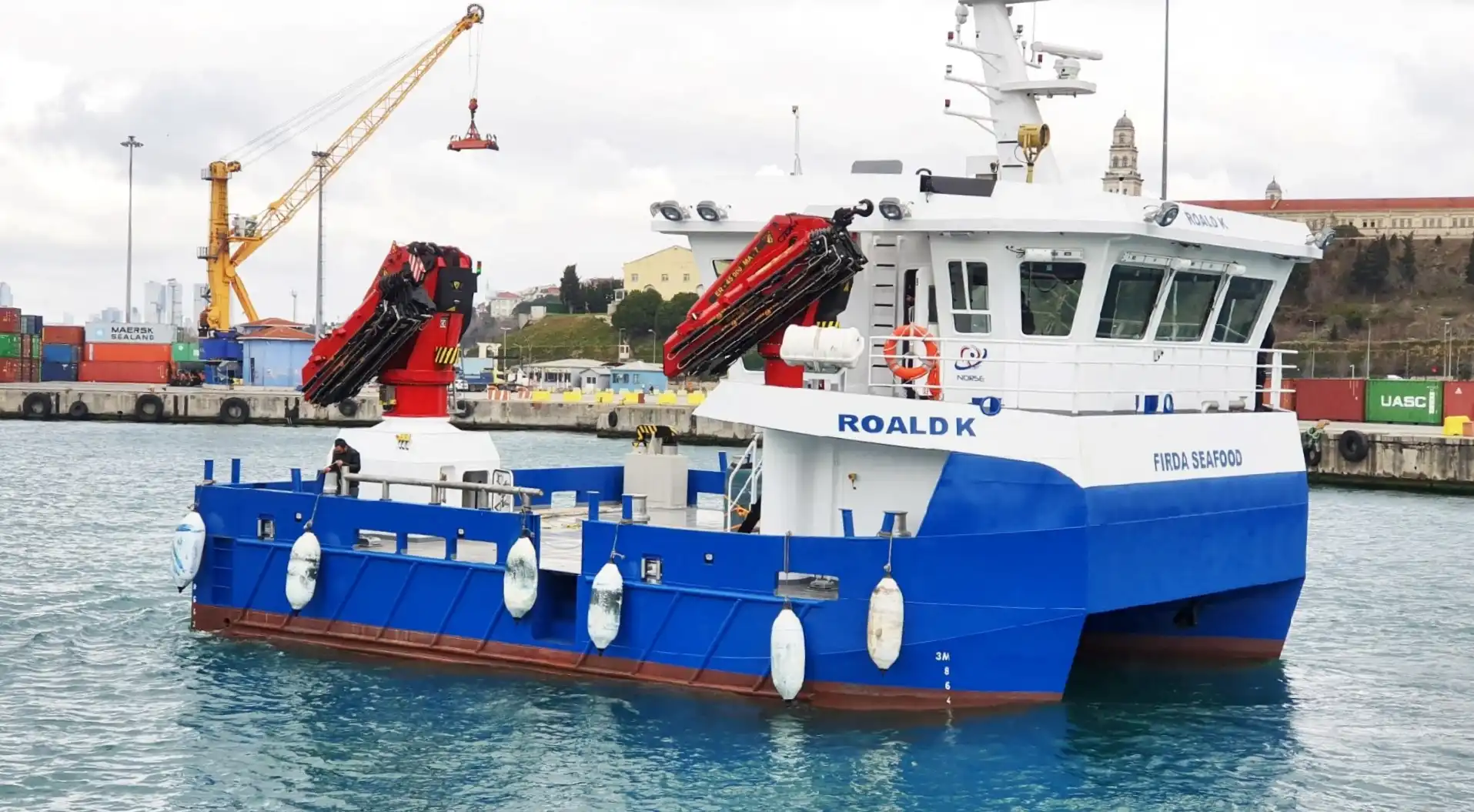 Workboat "ROALD K" — Deck & Mast Lighting